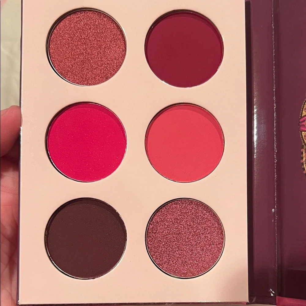 Juvias Place brand new